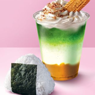 Christmas Lotus Matcha Latte