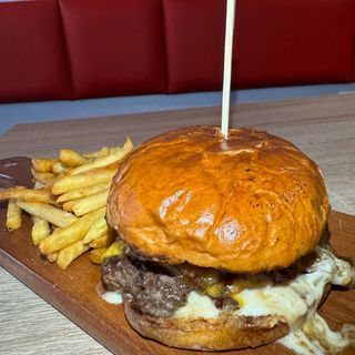 Cheese burger