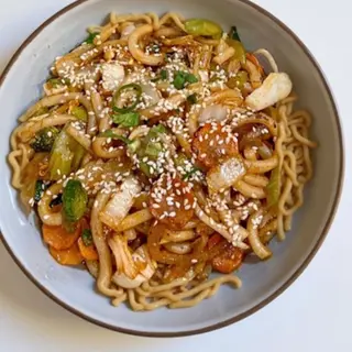 Makaron Udon z warzywami