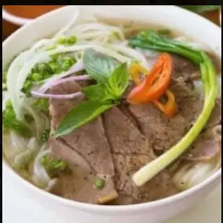 Zupa Pho z wołowiną