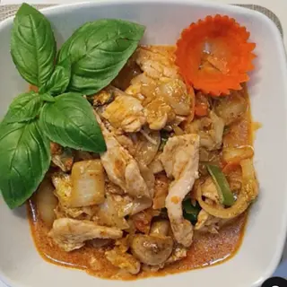 Kurczak w czerwonym curry