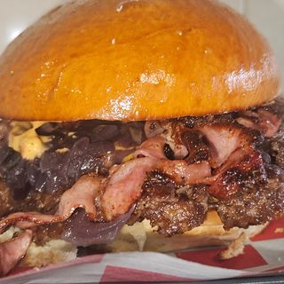 6. BECON BBQ HONEY SMASH