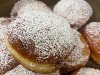 Pączek z smaku karamel z solą morską