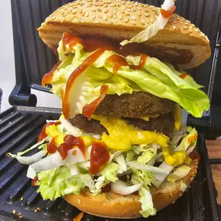 Hamburger XXL z dwoma mielonymi