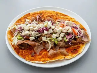 Pizza z serem feta
