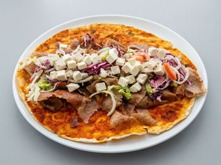 Pizza z serem feta