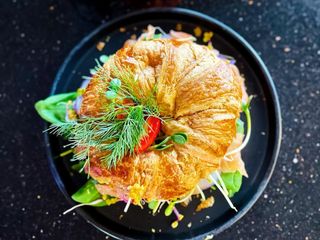 Croissant wytrawny