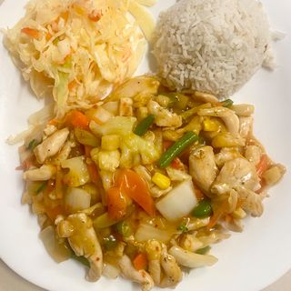 Kurczak w sosie pikantnym