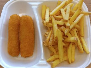 Krokiety z pieczarkami i serem mozzarella w zestawie