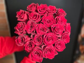 21 Róż Premium: Ekwador 50cm