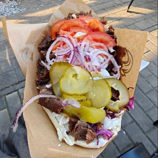 Bułka duża z frytkami