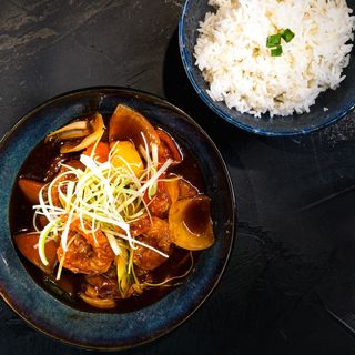 7 Phad Priew Wan (Sweet &Sour)