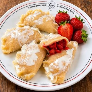 Pierogi z truskawkami
