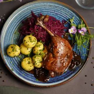 Udko z kaczki confit