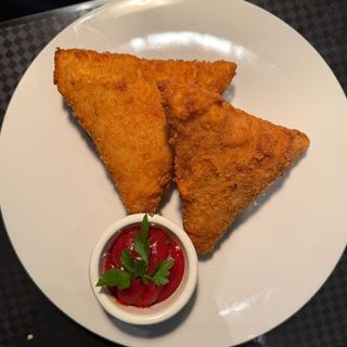 Krokiet z tuńczykiem i jajkiem (1 szt)