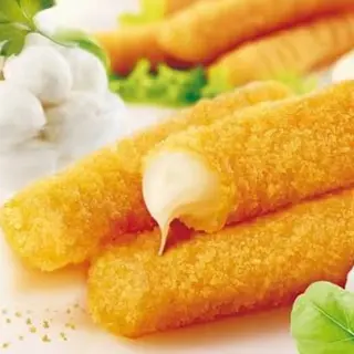 Panierowane paluszki serowe ( z seru mozzarella)