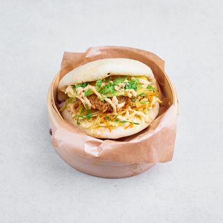 Bao z boczniakami w panko