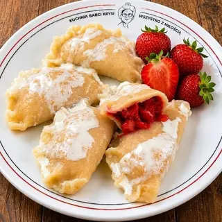 Pierogi z truskawkami