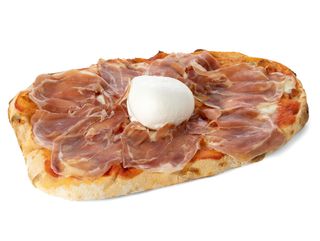 Pinsa Romana, szynka crudo, mozzarella bufala