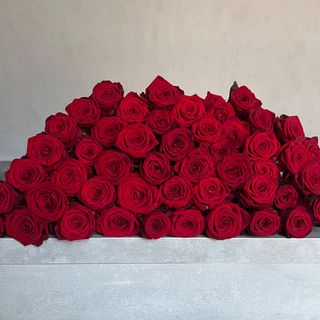 Bukiet z 5 czerwonych róż 50 cm