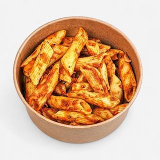 Makaron z sosem pomidorowym