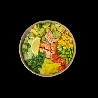 Pokebowl z grillowanym łososiem