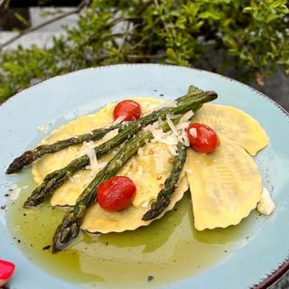 Panzerotti con spinaci