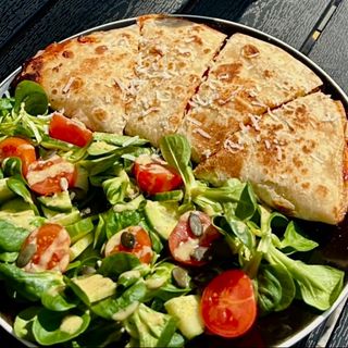 Quesadilla śniadaniowa