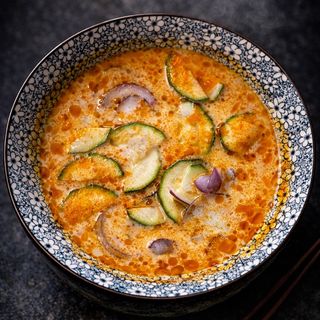 Tom Yum z kurczakiem