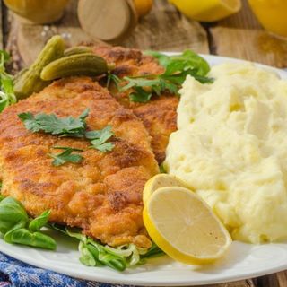 Kotlet po lubelsku z kapustą