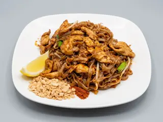Pad thai: Z wieprzowiną