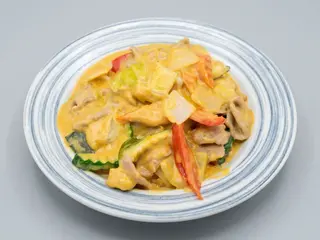Dania curry: Tofu curry