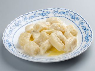 Kopytka ze śmietaną