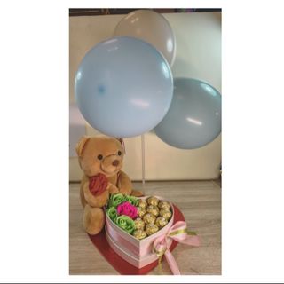 Miś z Sercem Ferrero i Balonami Pastel Love – Box Prezentowy Lublin