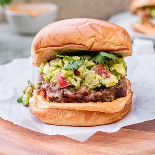 Mexica burger (200 gr) +Frytki