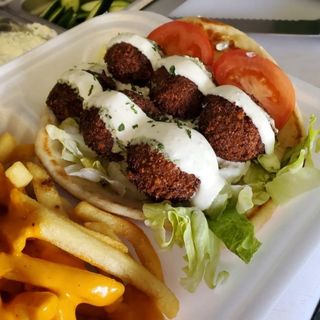 Talerz Falafel