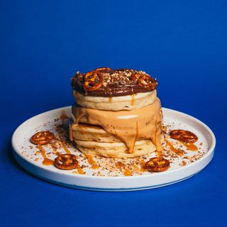 PANCAKES SNICKERS
