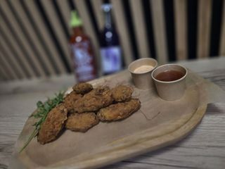 Chicken wings