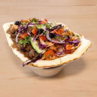 Kebab w bułce z kurczakiem
