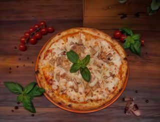 Pizza Tuna-Boloński