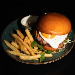 Burger uovo