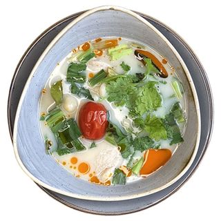 TOM KHA GAI KREWETKI