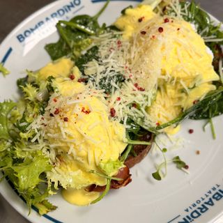 Benedicto tost