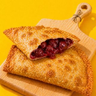 Cheburek McCherry z wiśniami
