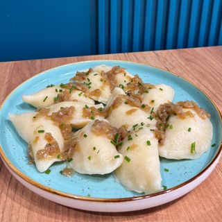 Pierogi z ziemniakami i twarogiem 10szt