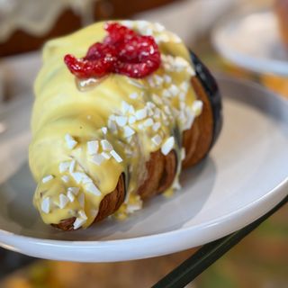 CROISSANT MALINA- CYTRYNA