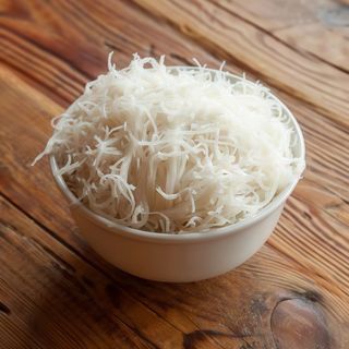 MAKARON RYŻOWY NITKI 