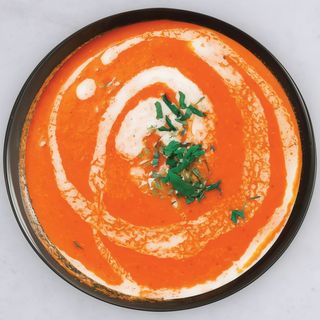 Zupa ze świeżych pomidorów