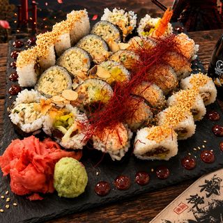 ZESTAW MIESIĄCA 26 kawałków SUSHI