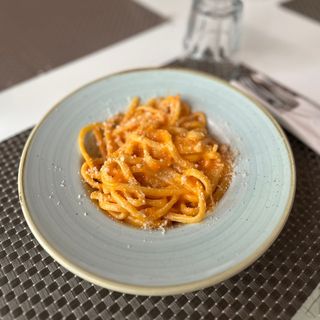 Scialatielli con crema di peperoni e provola